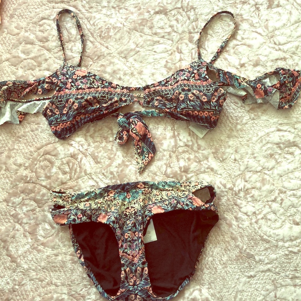O’Neil swim suit
